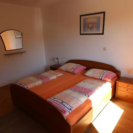 Apartman Totic *